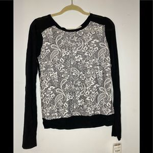 Hinge from Nordstrom black and white NWT blouse